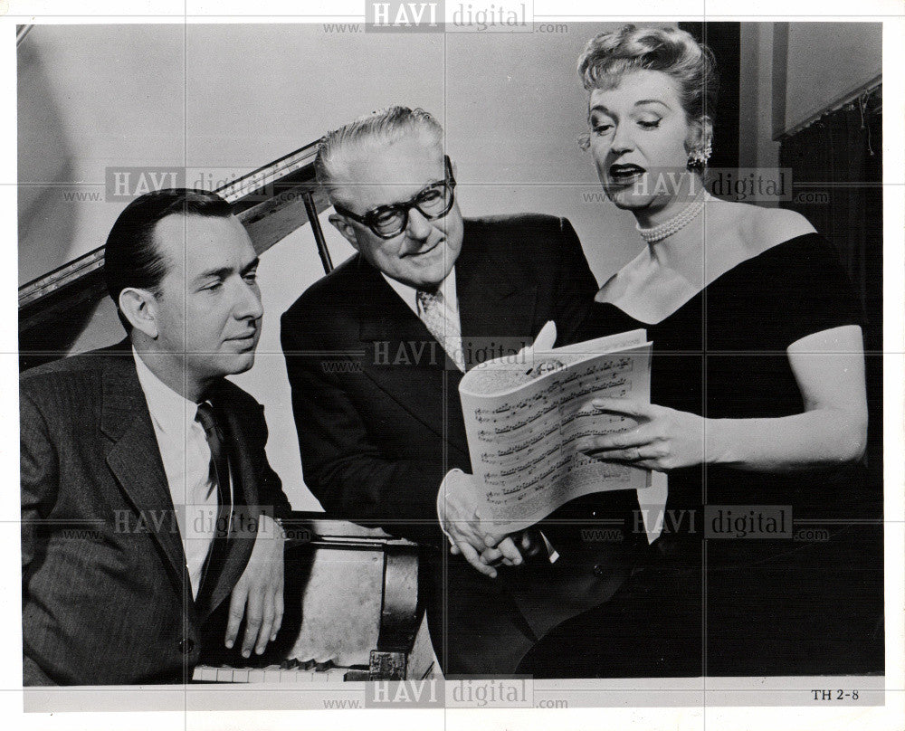 1959 Press Photo Rise Stevens Mezzo-Soprano - Historic Images