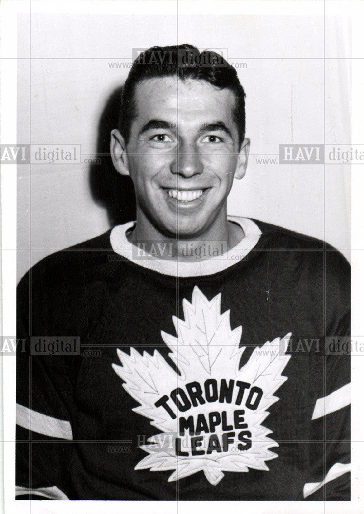 1956 Press Photo Ron Stewart Ice Hockey Player - Historic Images