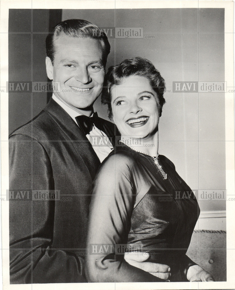 1957 Press Photo Marianne Stewart Richard Webb - Historic Images