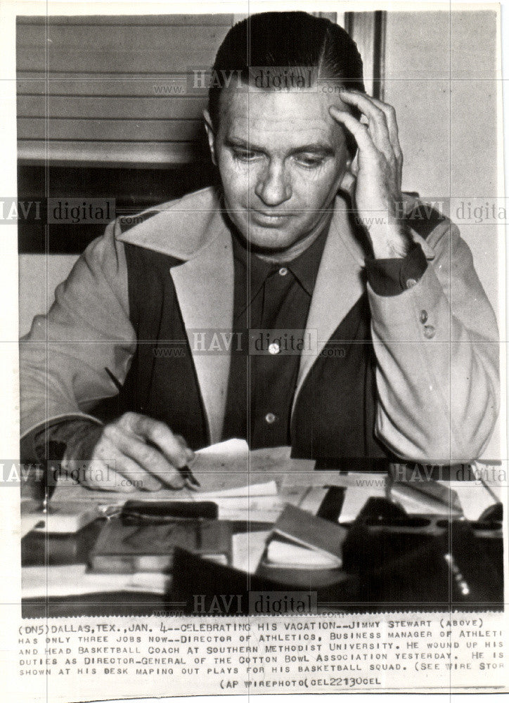 1943 Press Photo Jimmy Stewart - Historic Images
