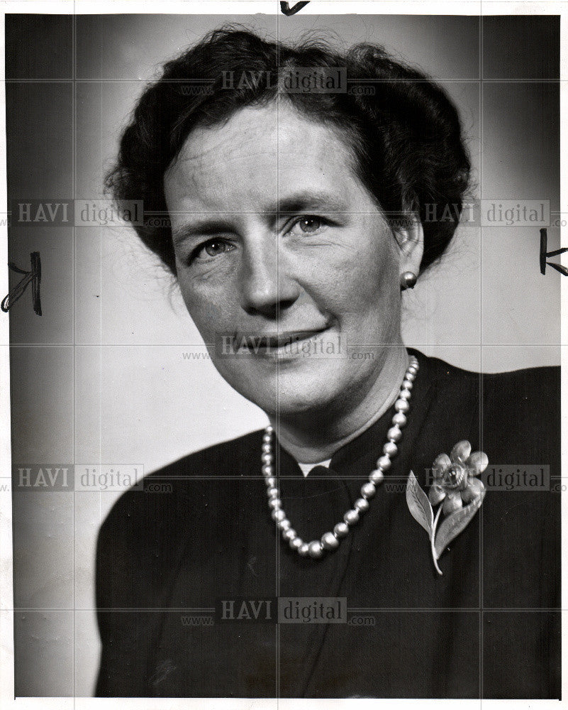 1946 Press Photo Mrs.Alexander Stewart - Historic Images