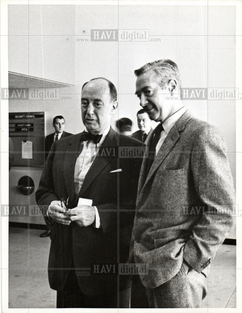 1961 Press Photo Adlai Stevenson Politician - Historic Images