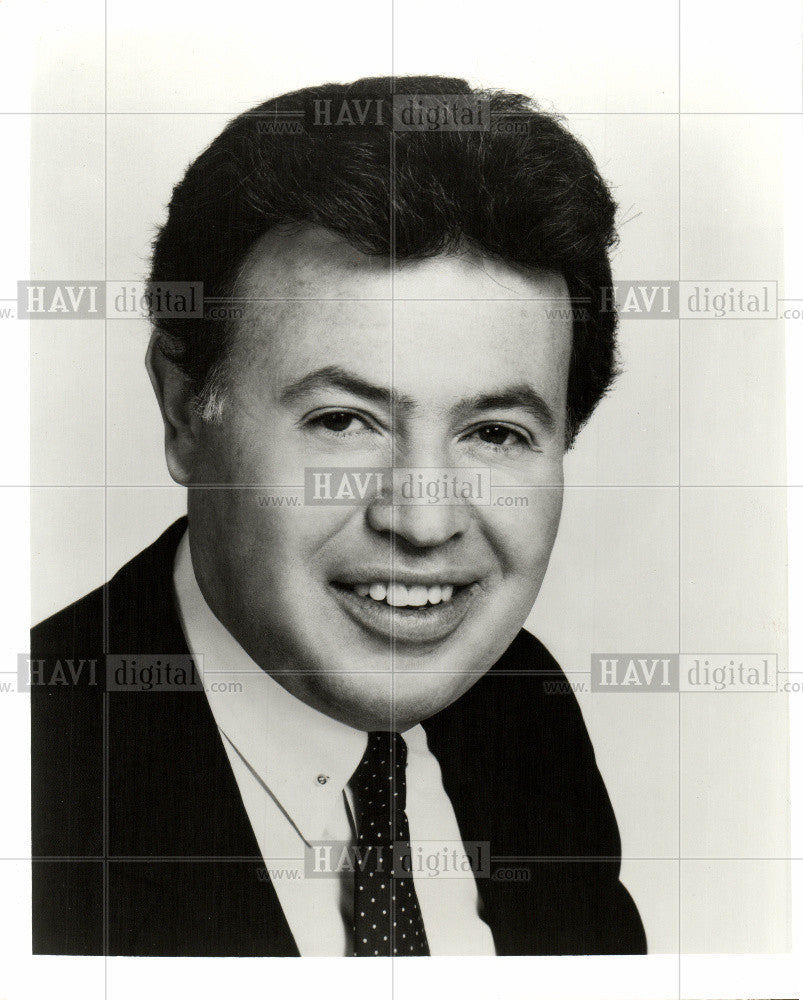 1985 Press Photo Harvey Shephard Senior Vice President - Historic Images