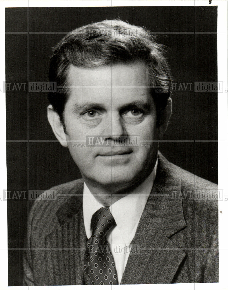 1988 Press Photo Robert S. Walsh, Vice President - Historic Images