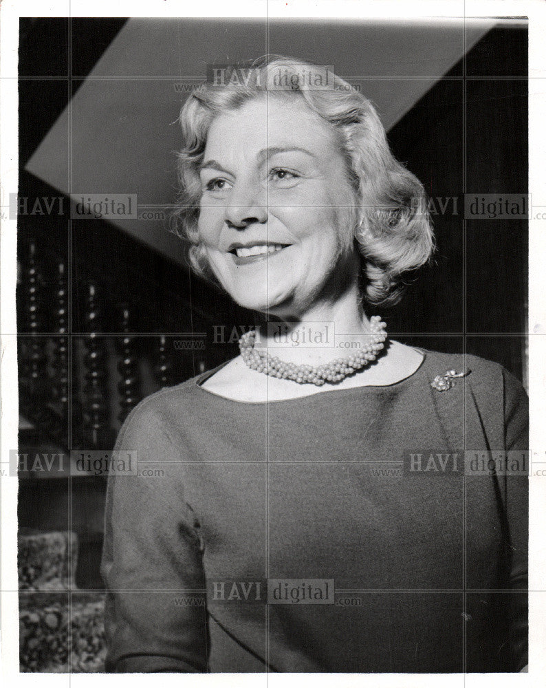 1957 Press Photo Mrs allan shelden - Historic Images