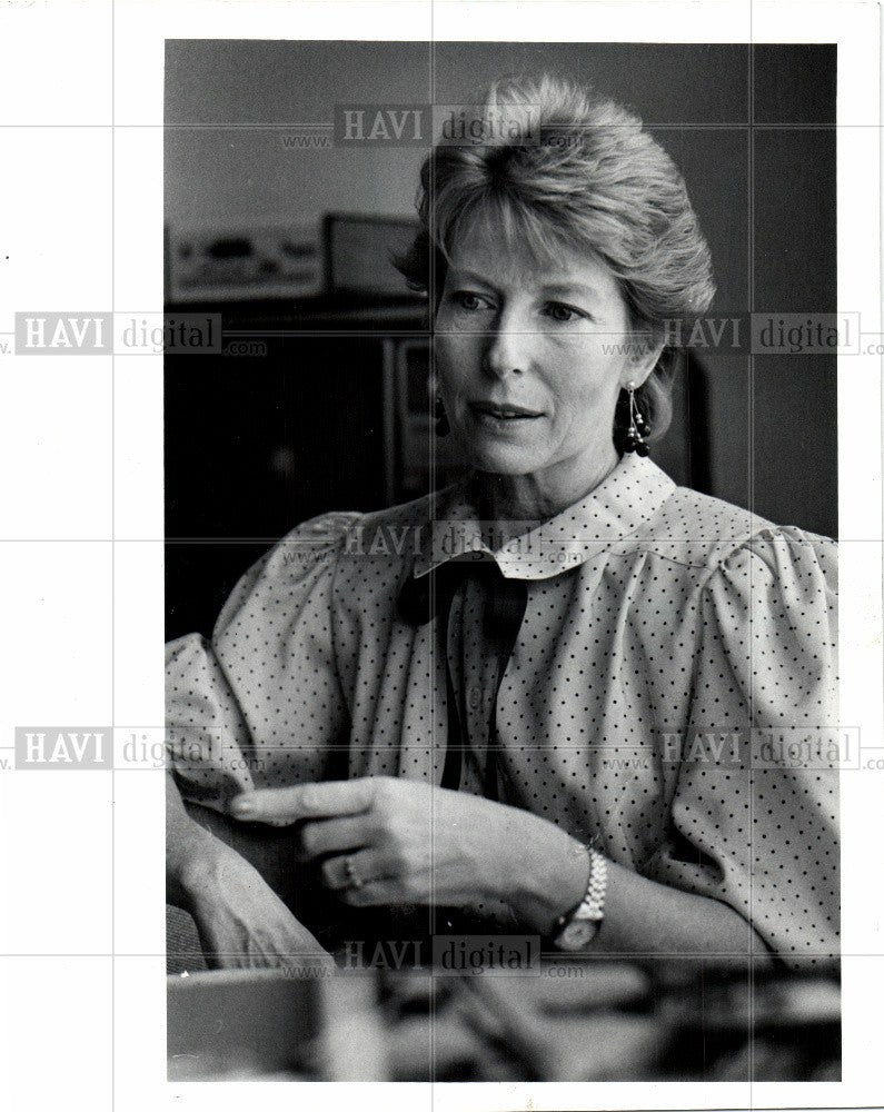 1986 Press Photo Author Gail Sheehy - Historic Images