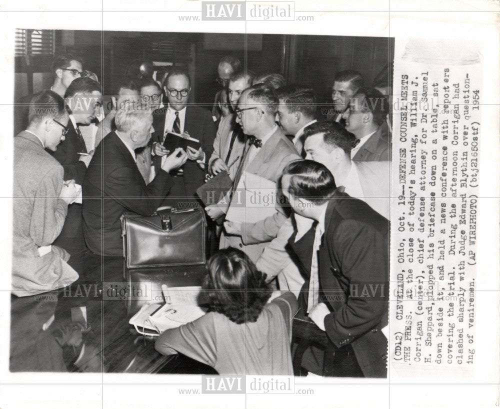 1954 Press Photo William J. Corrigan Chief defense atto - Historic Images