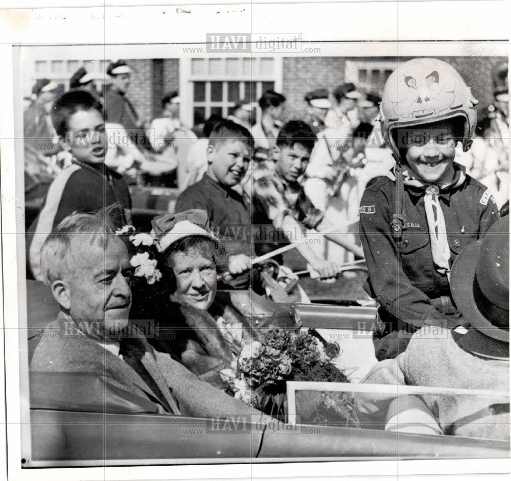 1961 Press Photo Shepard Nephew ride parade honor Derry - Historic Images