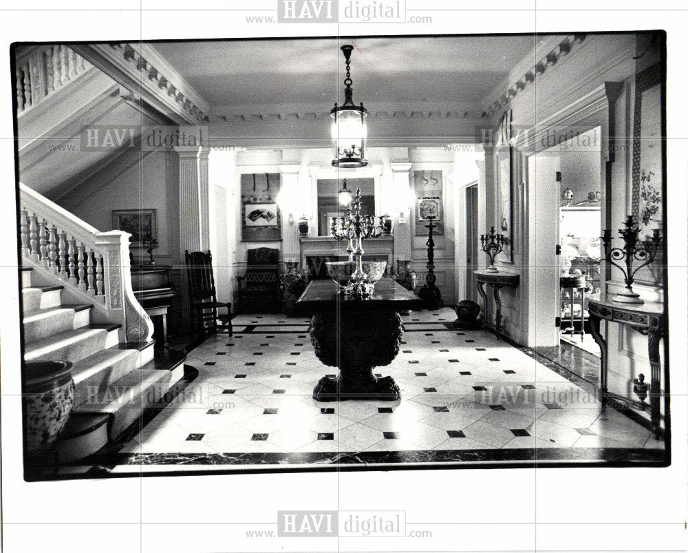 1982 Press Photo Sheldon Home 1982 - Historic Images