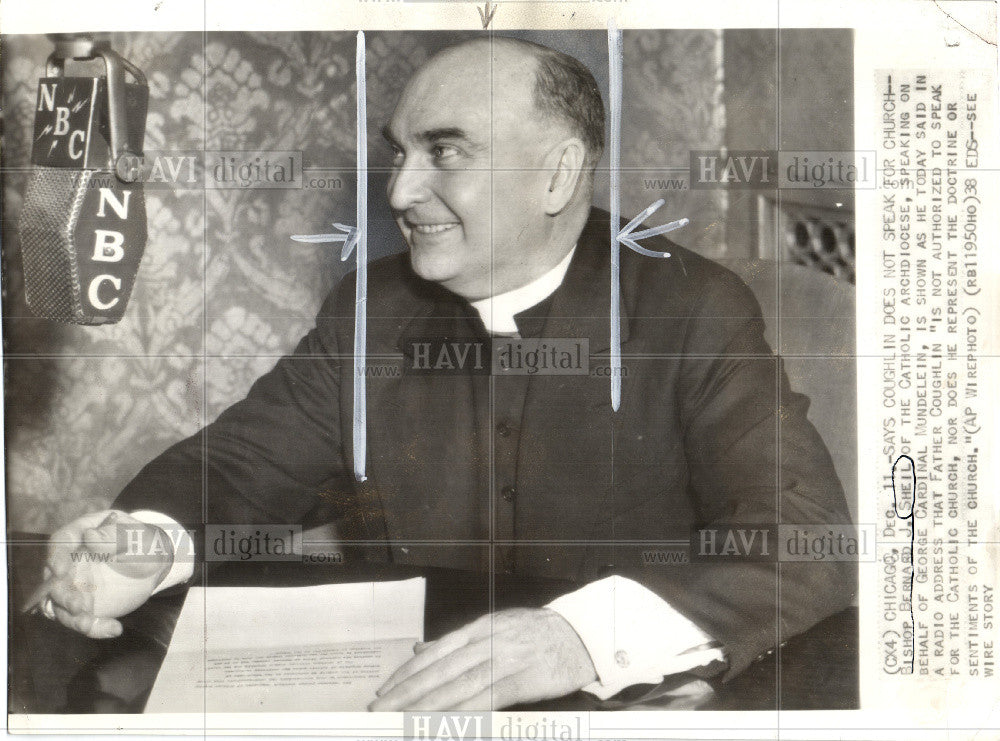 1938 Press Photo Bishop Bernard J. Sheil talks on radio - Historic Images