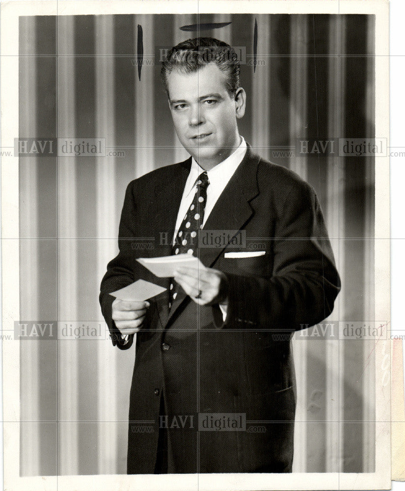 1952 Press Photo Todd Russell host Wheel of Fortune CBS - Historic Images