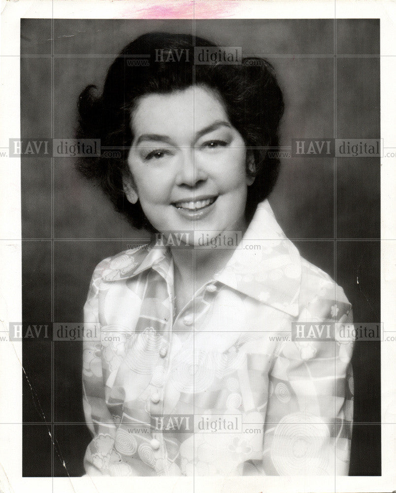 1974 Press Photo Rosalind Russell - Historic Images