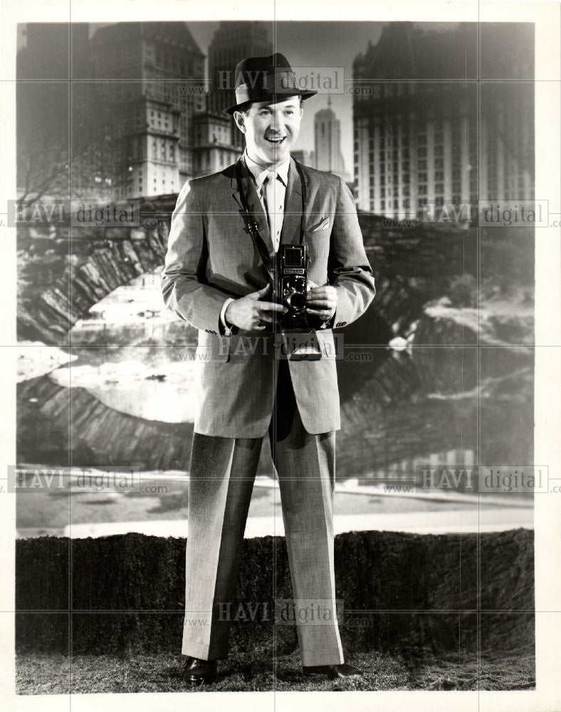 1967 Press Photo ROBERT RUSSELL, COMEDIAN - Historic Images