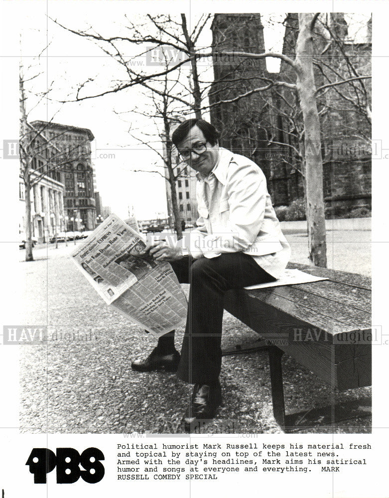 1979 Press Photo Political humorist Mark Russell - Historic Images