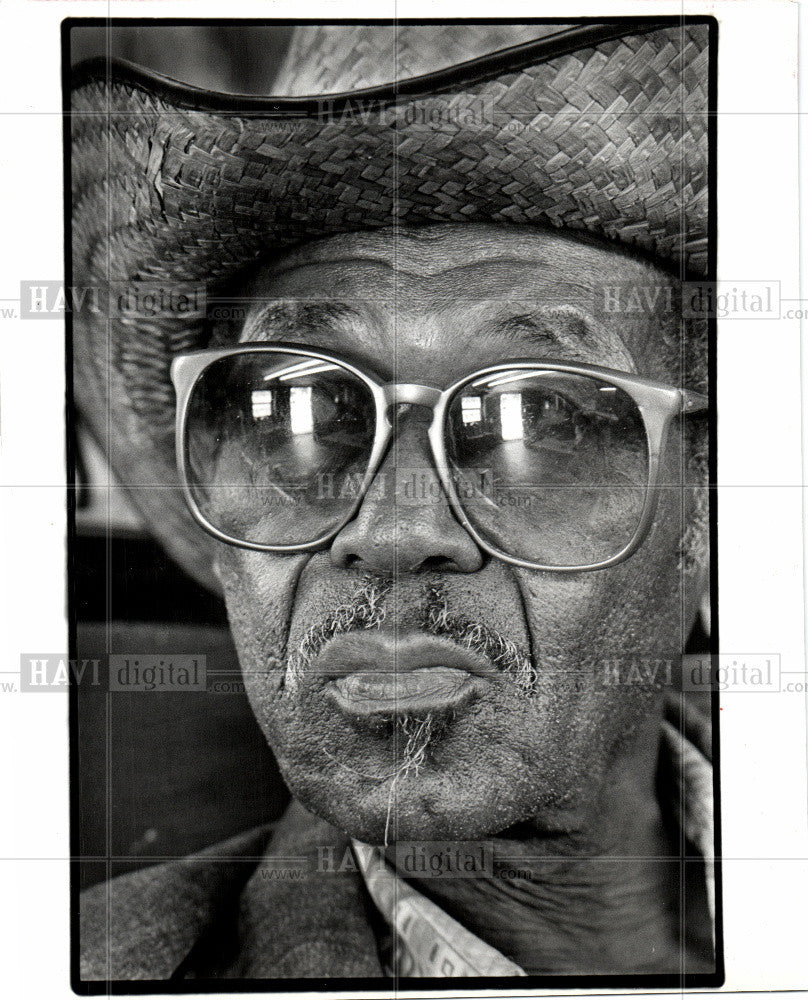 Daniel Russell 1984 Vintage Photo Print - Historic Images