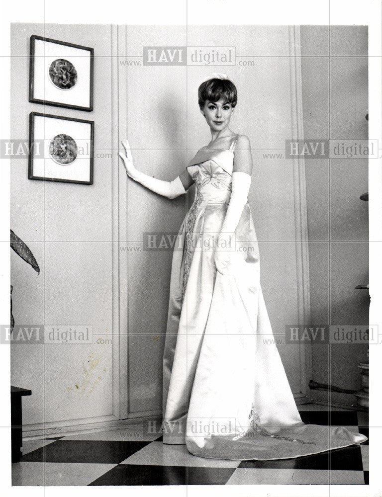 Press Photo Barbara Rush Actress - Historic Images