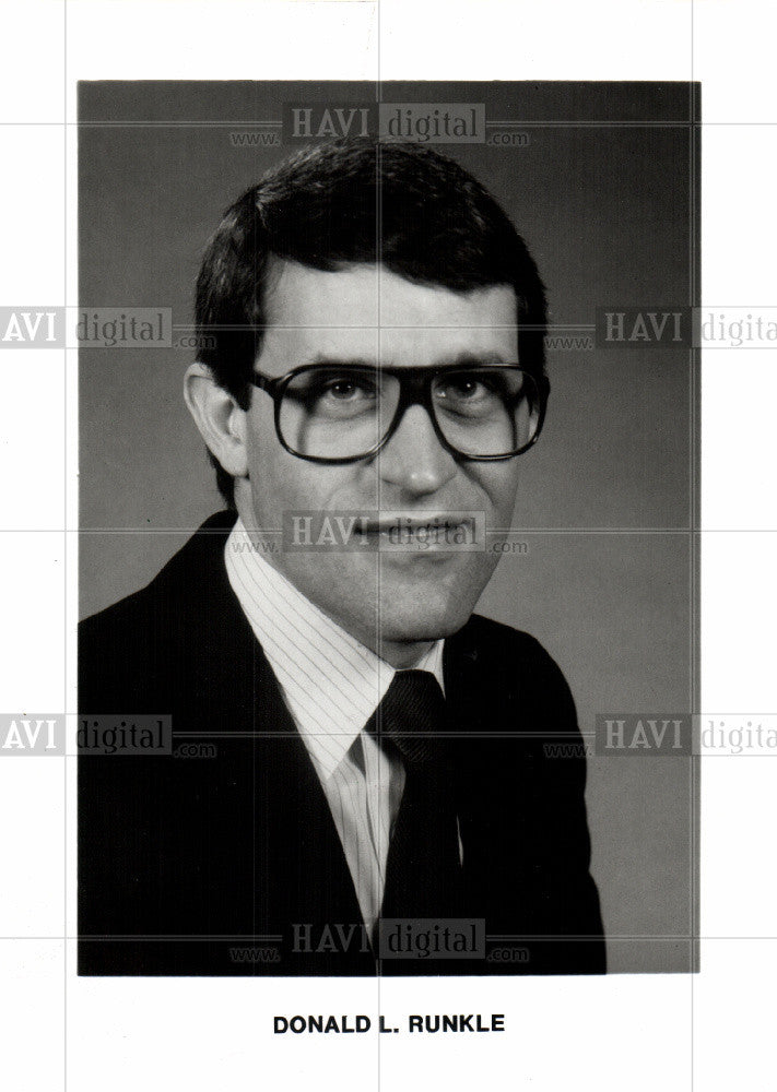 1988 Press Photo Donald L. Runkle - Historic Images