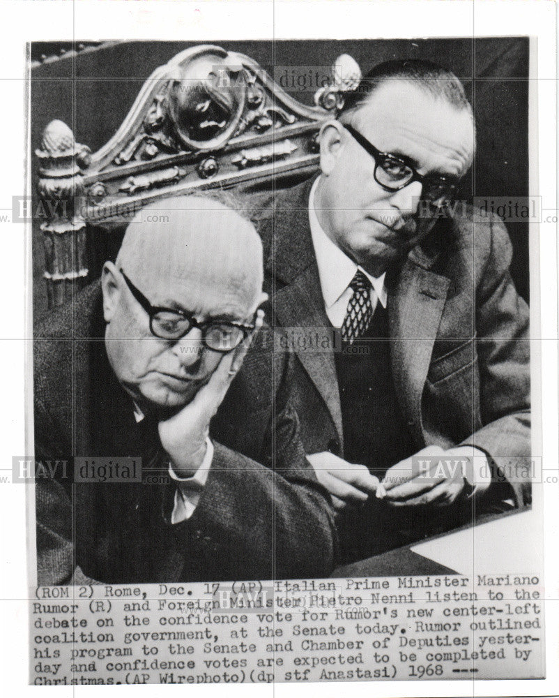 1968 Press Photo MINISTERS LISTEN TO DEBATE - Historic Images