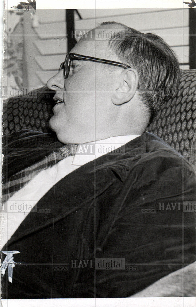 1943 Press Photo Beardsley Ruml Statistician - Historic Images