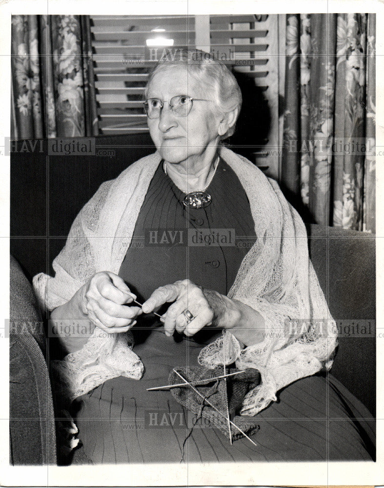 1943 Press Photo Beardsley Ruml author Pay-As-You-Go - Historic Images