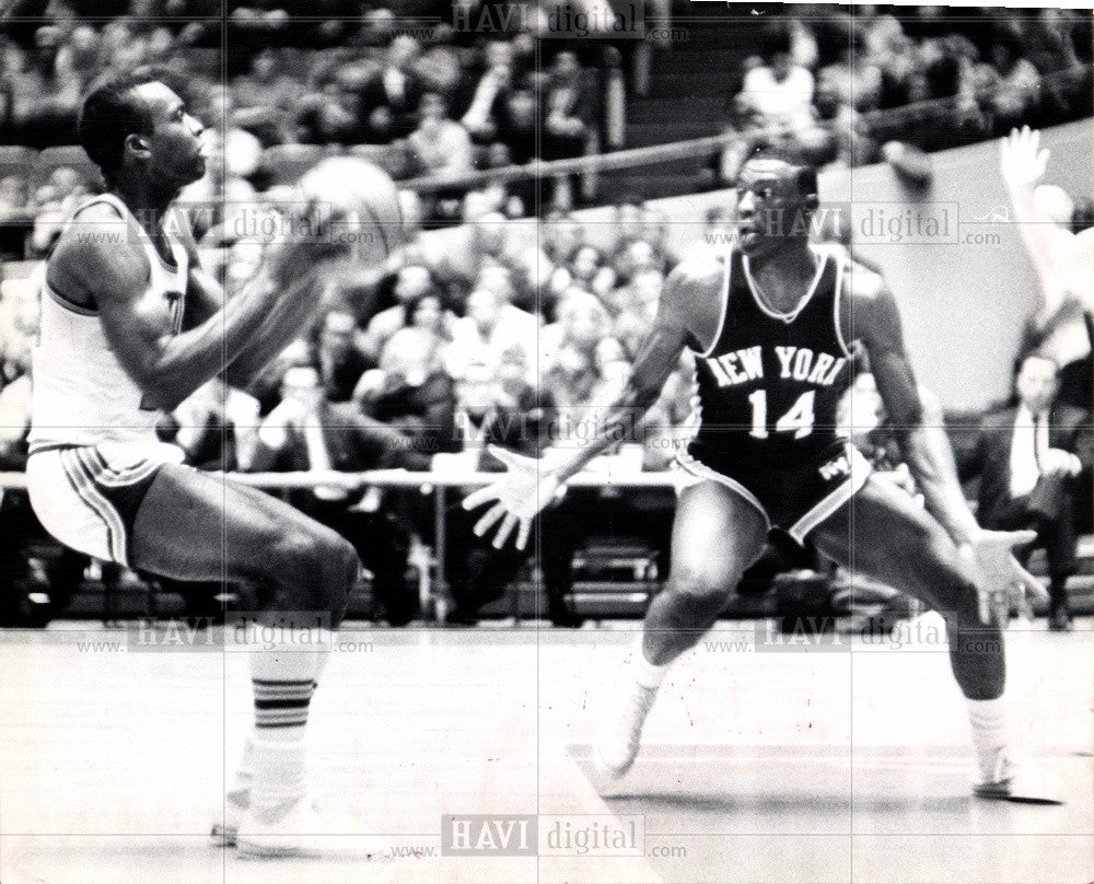 1966 Press Photo Cazzie Lee Russell New York Knicks UM - Historic Images