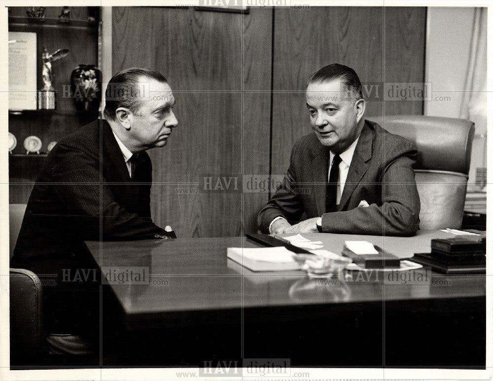 1964 Press Photo Walter Cronkite Man with mision - Historic Images