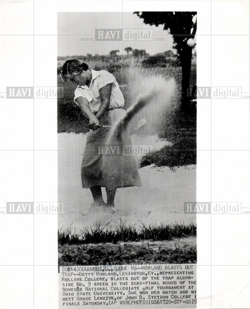 1950 Press Photo Betty Rowland Golfer - Historic Images