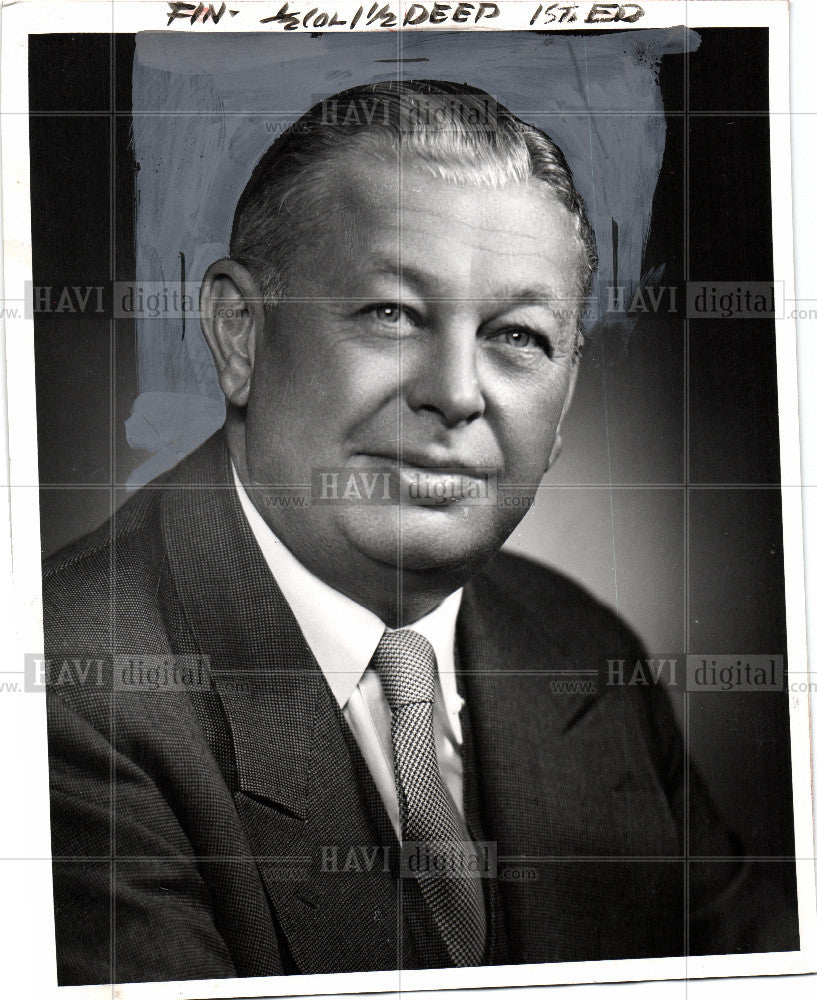 1956 Press Photo E. C. Row, Director of Chrysler Export - Historic Images