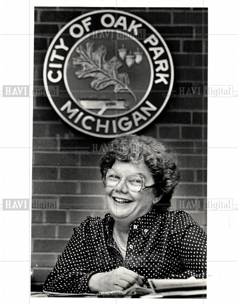 1983 Press Photo Charlotte Rothstein Oak Park Mayor - Historic Images