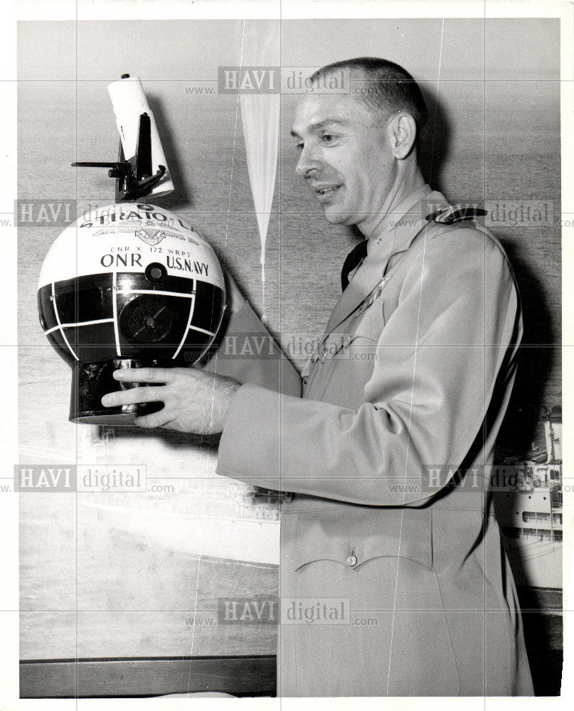 1962 Press Photo Malcolm ross balloon flight Navy - Historic Images