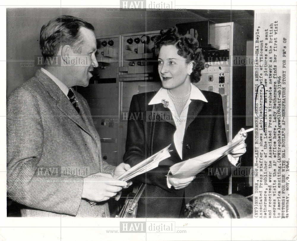 1946 Press Photo Lady Rothermere Hal Boyle pictures - Historic Images