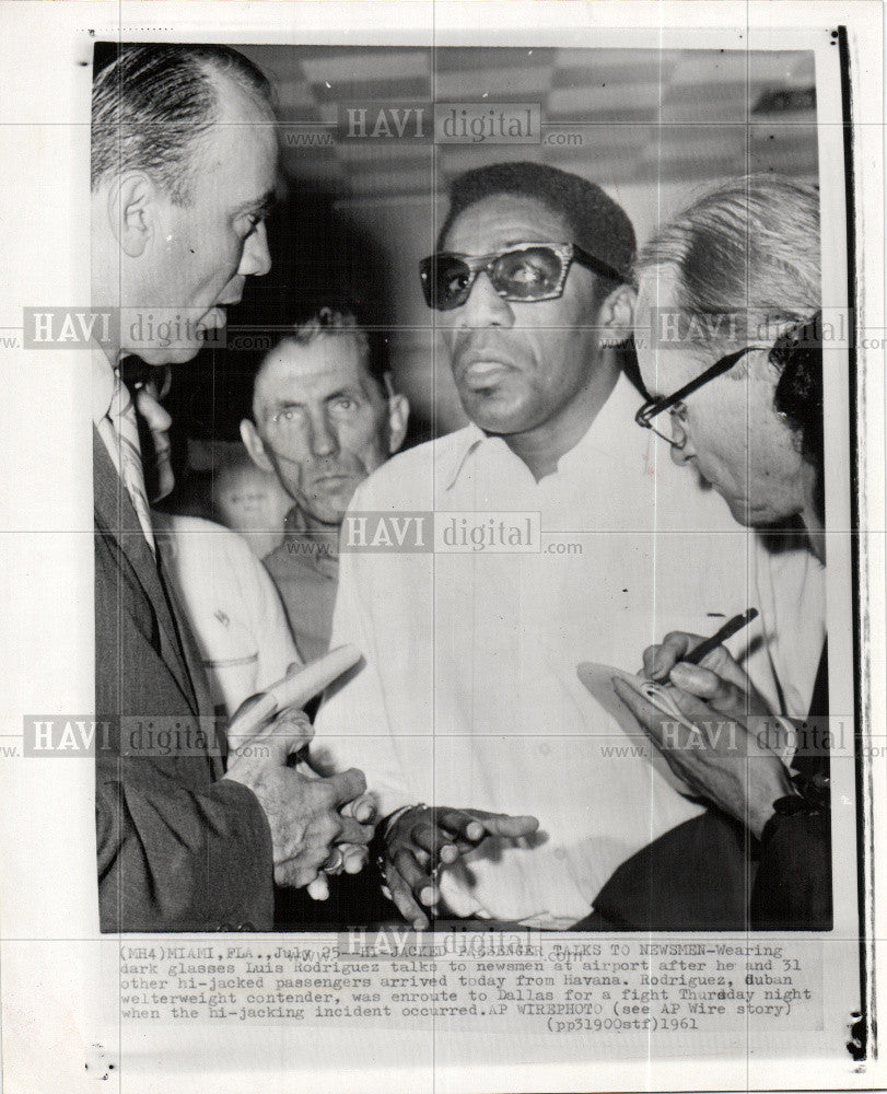 1961 Press Photo Luis Rodriguez - Historic Images