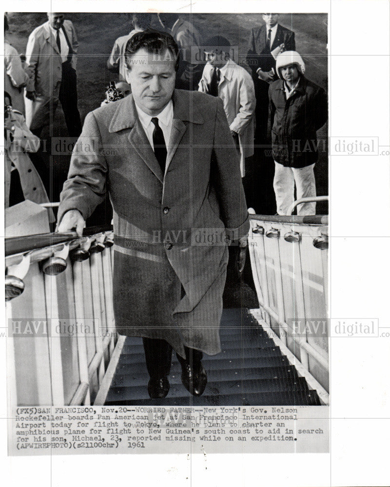 1961 Press Photo nelson rockefeller,michael,new guinea - Historic Images