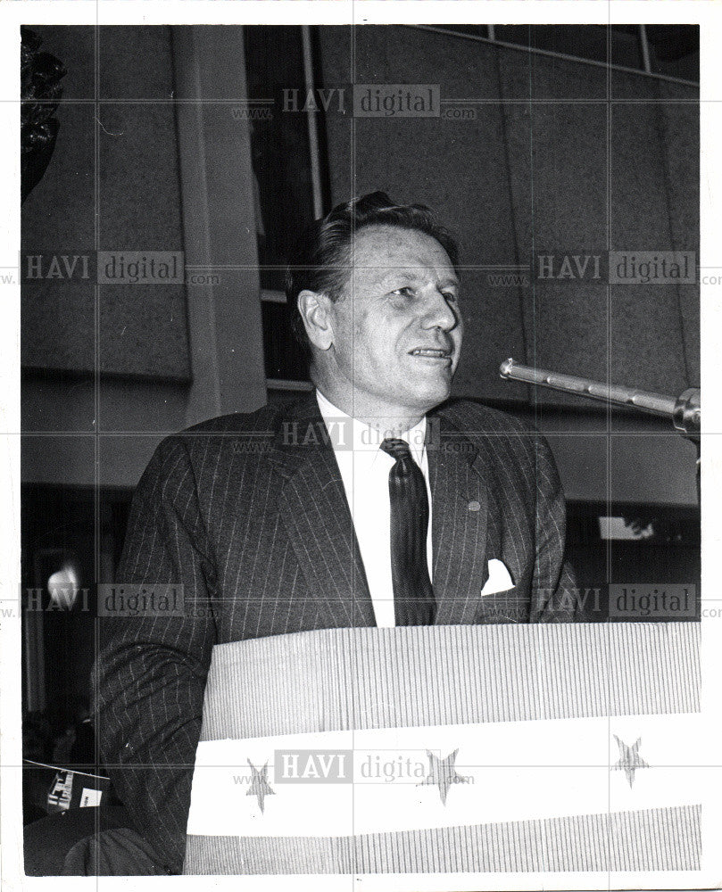 Press Photo Nelson Rockefeller Vice President US - Historic Images