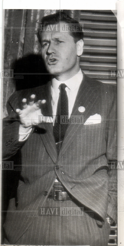 1945 Press Photo Nelson Rockefeller Assistant Secretary - Historic Images