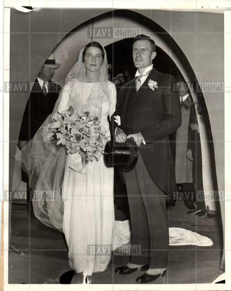 1952 Press Photo Sun Wom with John D. Rockefeller - Historic Images