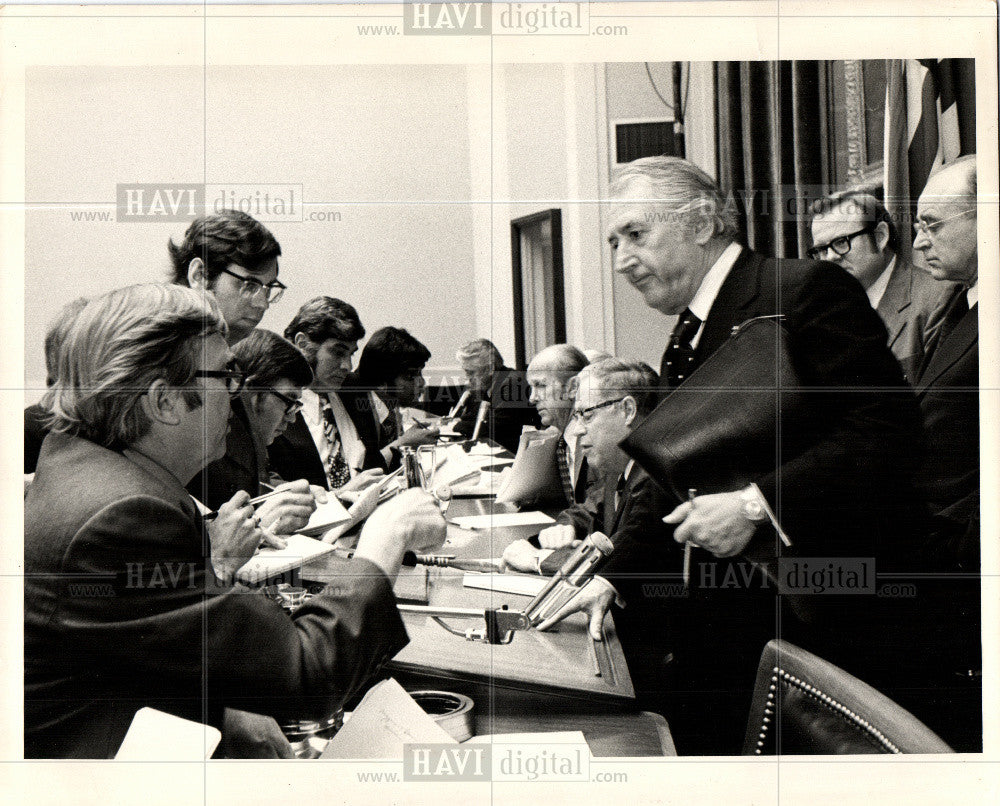 1974 Press Photo Peter Rodina Congressman - Historic Images