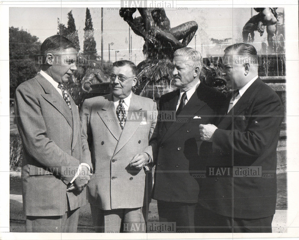 1950 Press Photo businessman - Historic Images