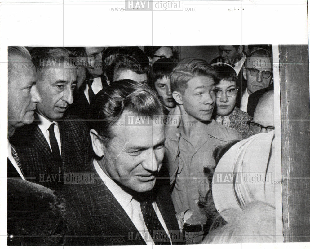 1959 Press Photo Nelson Rockefeller Madison Wisconsin - Historic Images