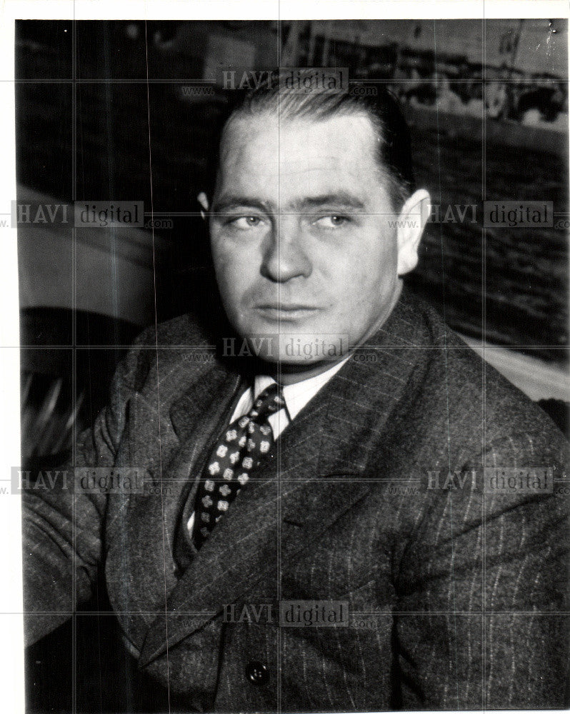 Press Photo Anthony J. Scanlou - Historic Images