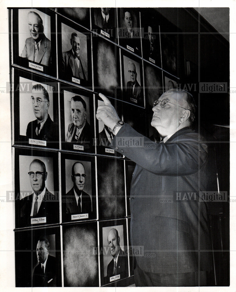 1964 Press Photo Judge Detroit Scallen John 1964 - Historic Images