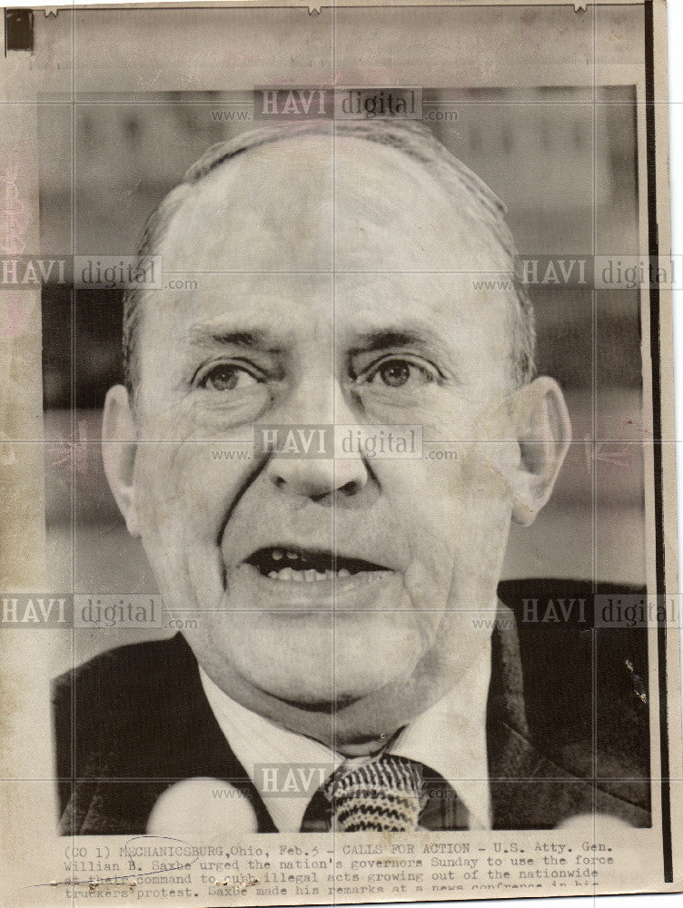 1975 Press Photo Saxbe William Senator Politics - Historic Images