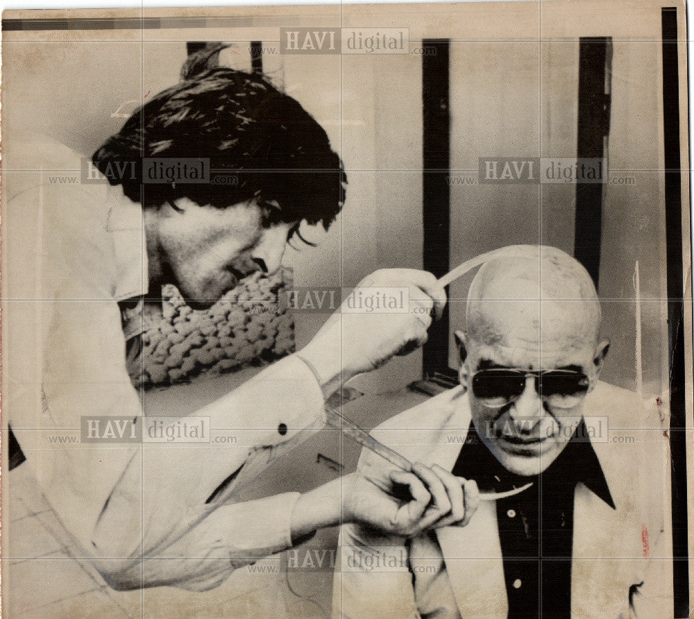 1976 Press Photo Telly Savalas Actor - Historic Images