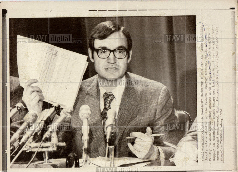 1974 Press Photo John sawhill,Nature,gasoline,Federal - Historic Images