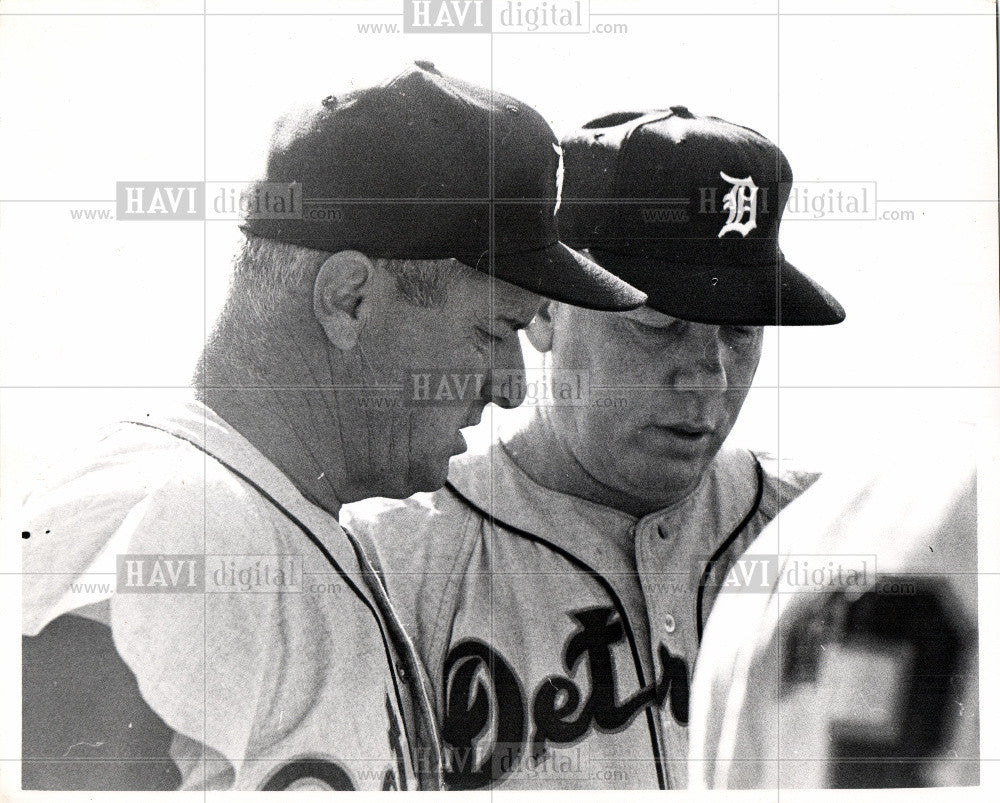 Press Photo Bob Scheffing Tom Ferrick Detroit - Historic Images