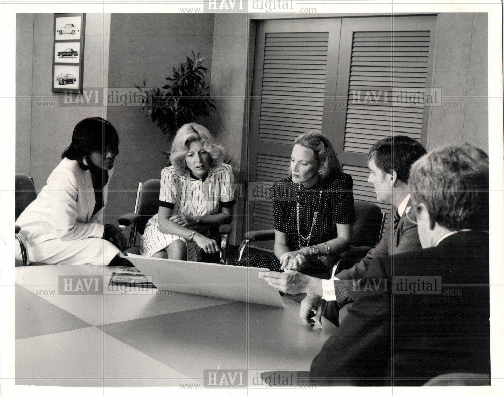 1980 Press Photo Anne Ford Uzielli 1980 - Historic Images