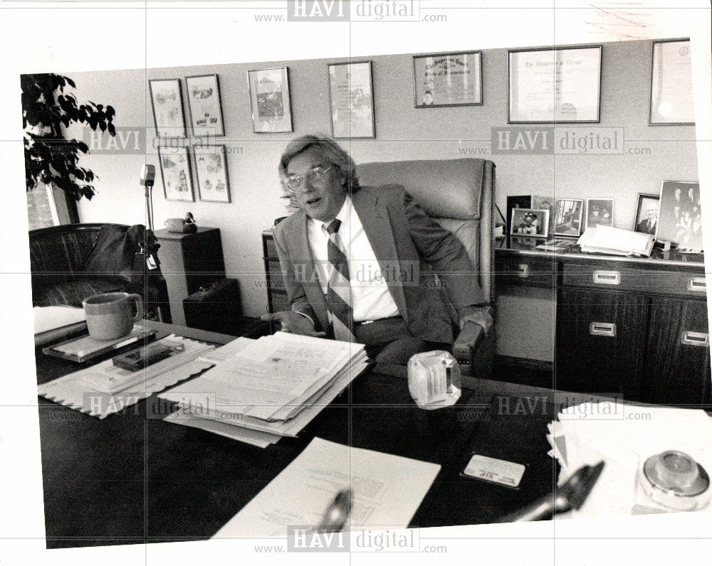 1988 Press Photo first owner of the NHL - Historic Images