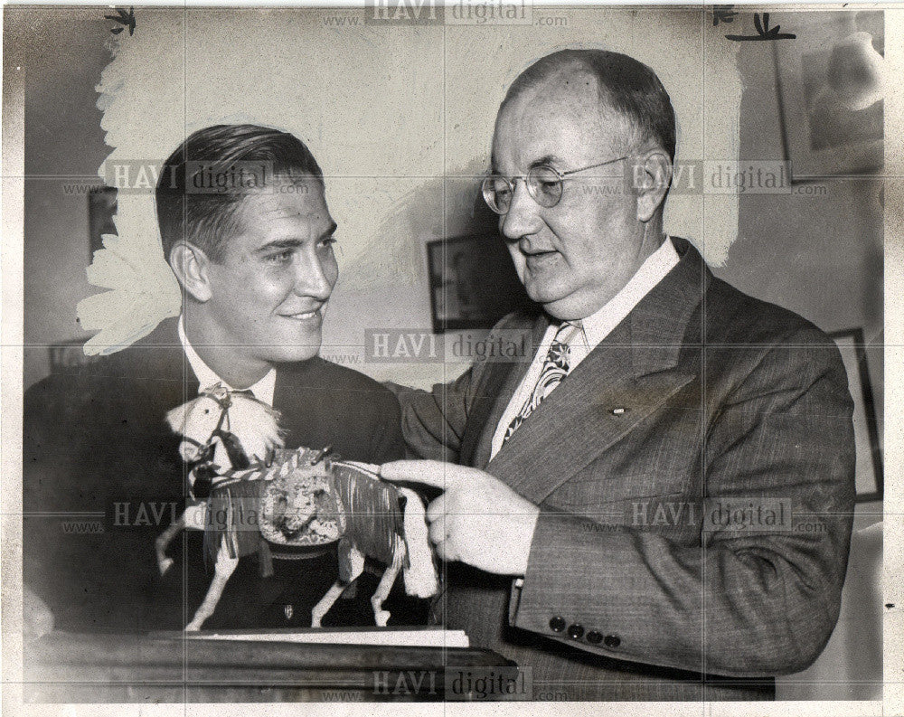 1945 Press Photo John P. Scallen Recorders Judge - Historic Images