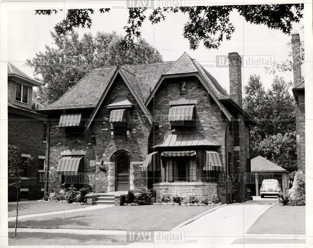 1942 Press Photo Judge John Scallen Home - Historic Images