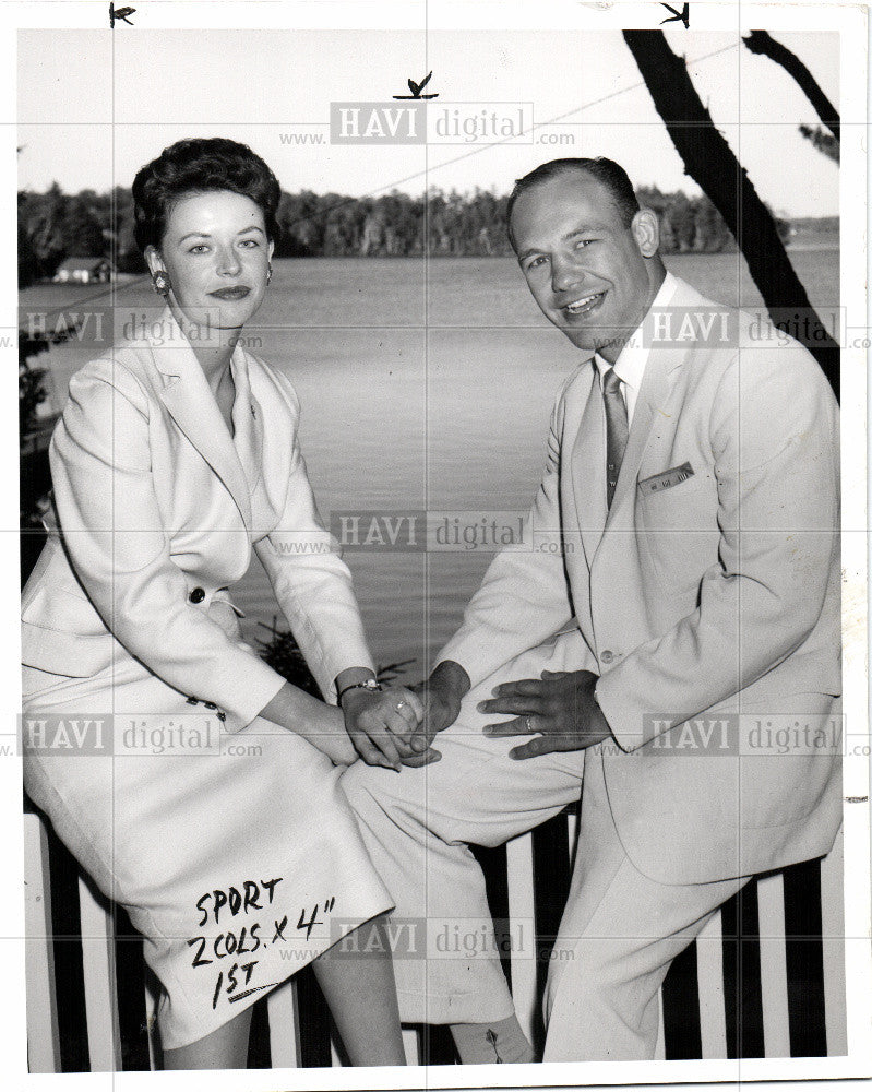 1957 Press Photo MR.&amp; MRS CHUCK SJIESA - Historic Images